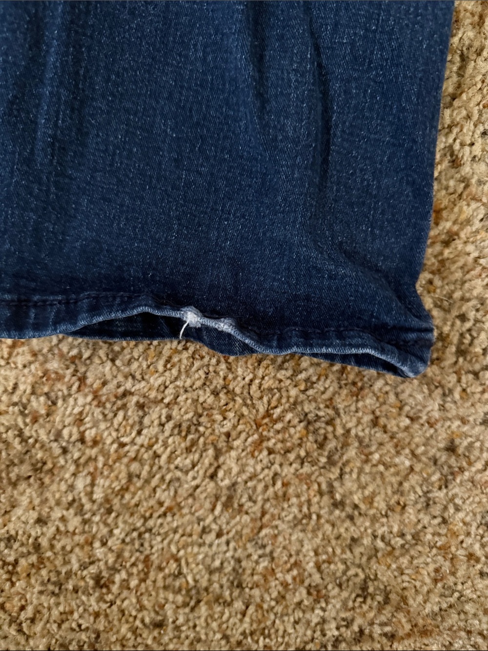Men's Straight Leg Dark Blue Jeans - Picture 4 of 4